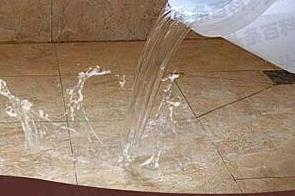 台儿庄漏水维修 免砸砖防水材料该如何施工